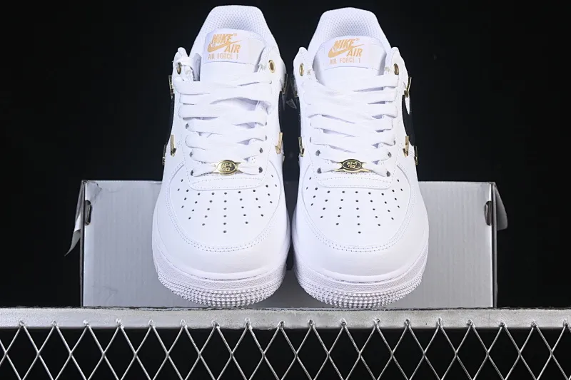 All categories Nk Air Force 1 Air Force series Nk Air Force 1 Low Air Force low top Nike Air Force 1'07 Low Four hooks black and white Air Force 1 low top casual sneakers ZH0316-113